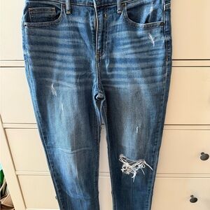 Old Navy Women's The Power Jeans - Light Blue